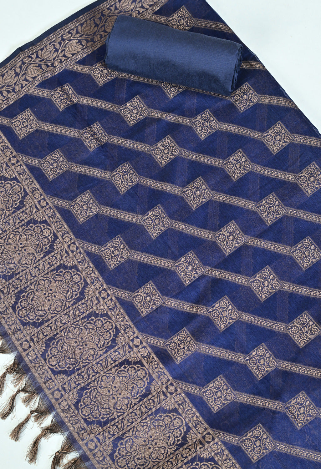 Best Salwar and Suits Women