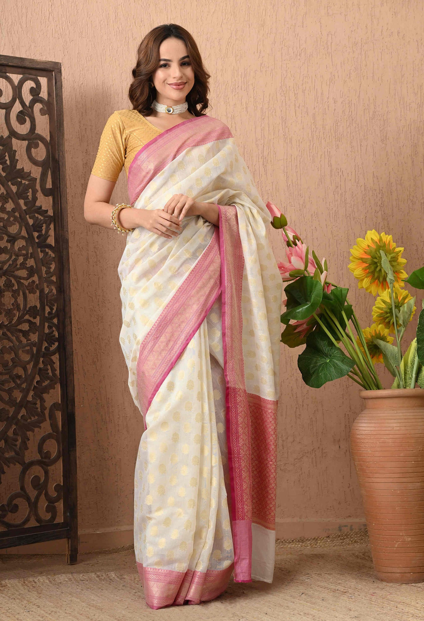 Best White Banarasi Silk Saree