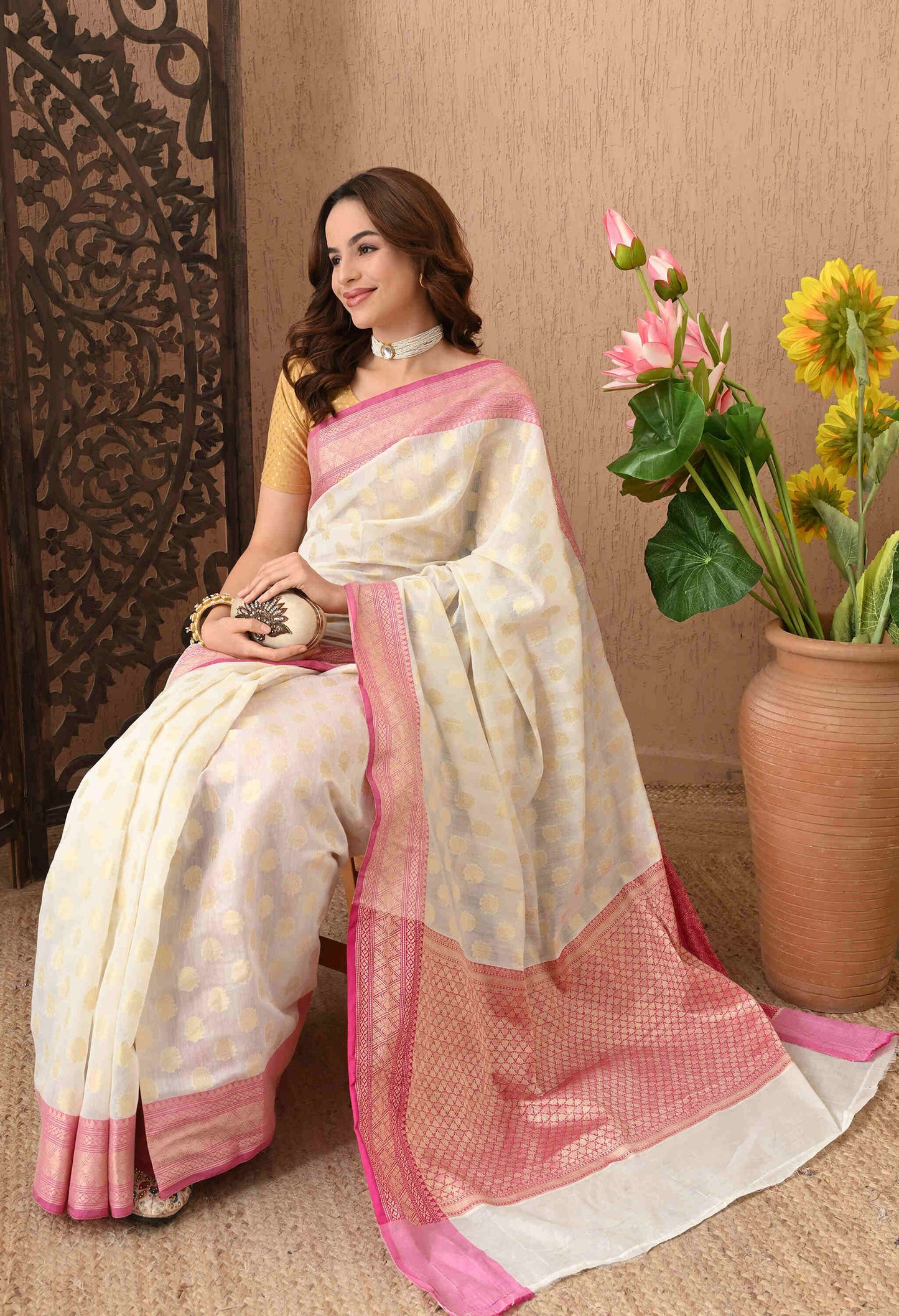 Best White Banarasi Silk Saree