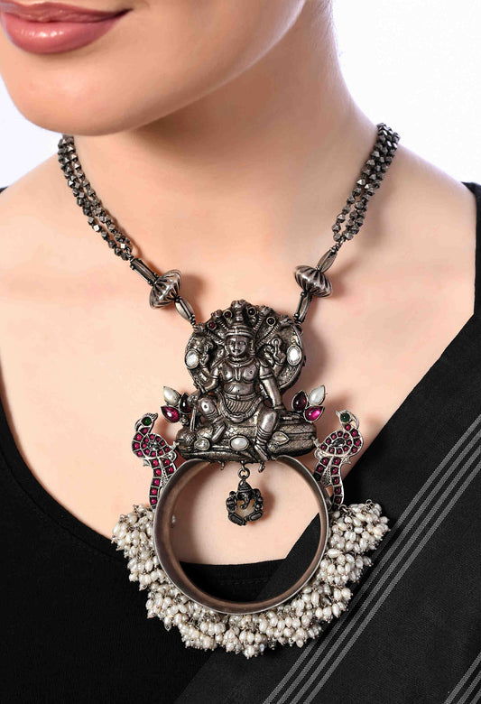 Kubera Silver Necklace Set