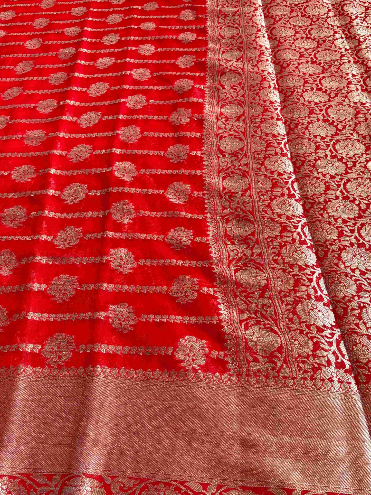 Silk Jari Banarsi Saree