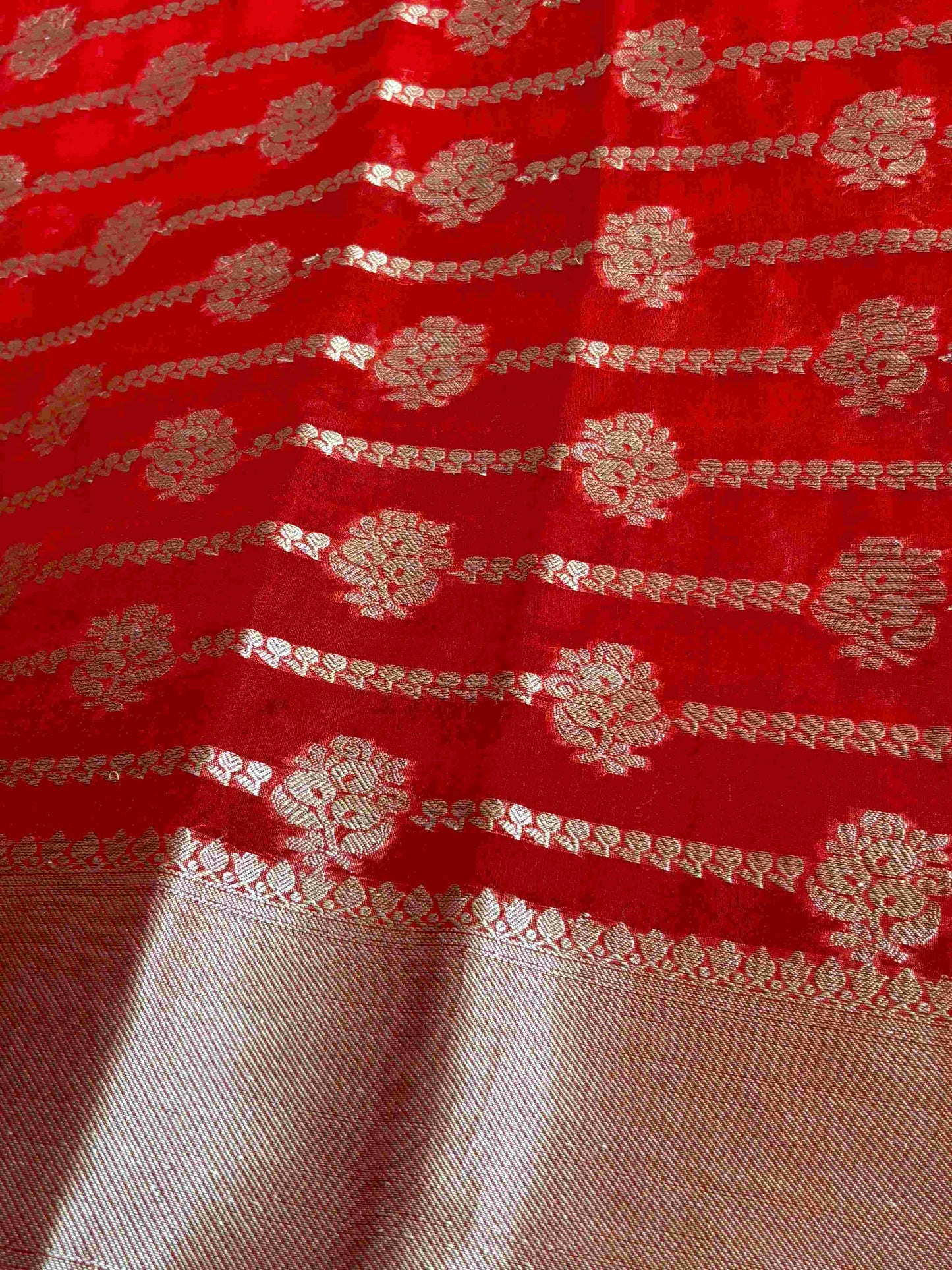 Silk Jari Banarsi Saree