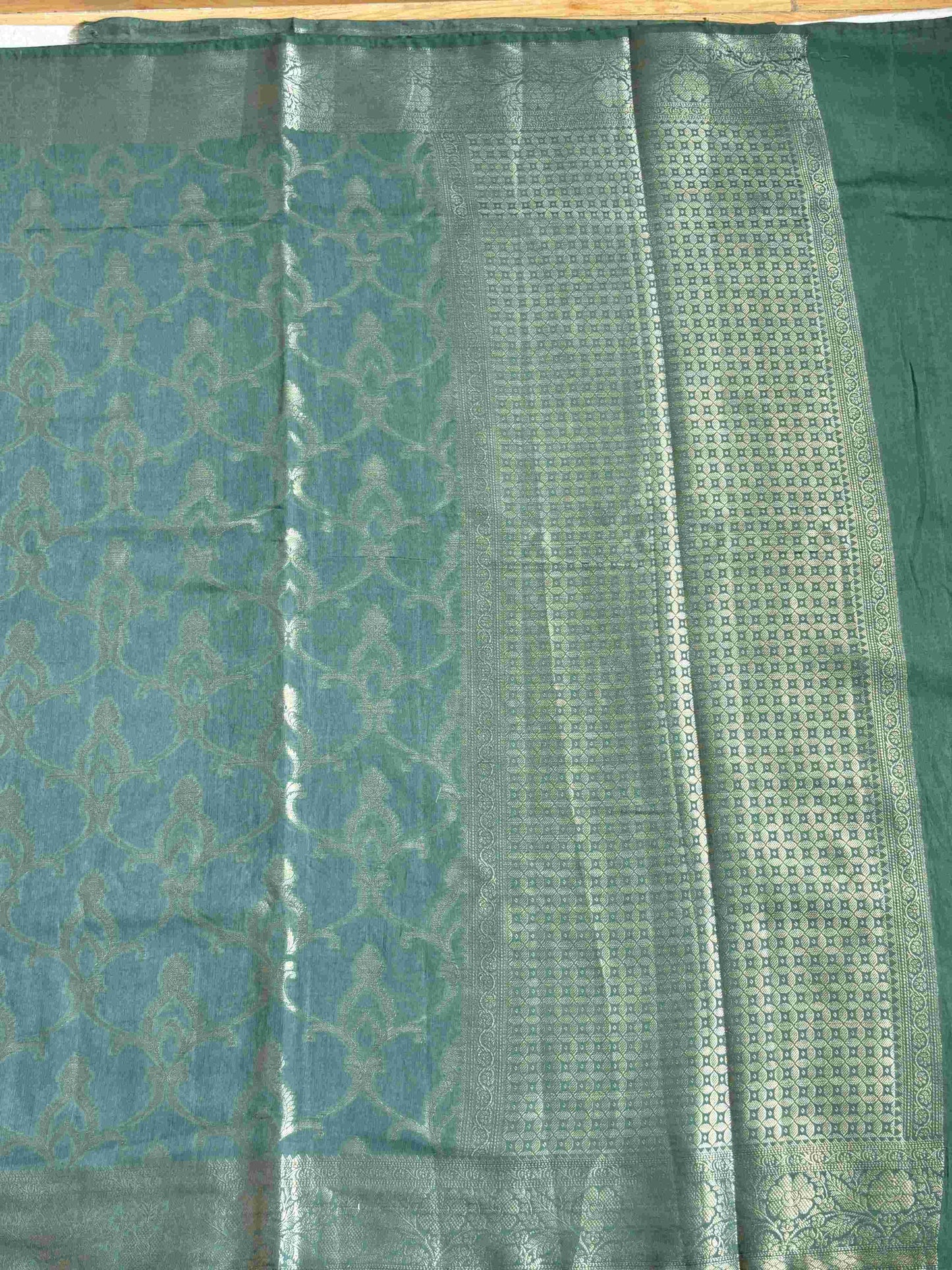 Silk Jari Banarsi Saree