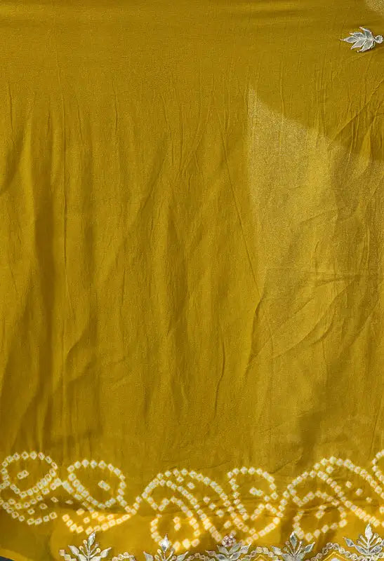 best rakhi gifts for sister yellow saree 